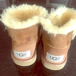 TODDLER UGG BOOTS